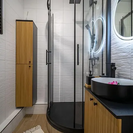 Stylish With Balcony Košice