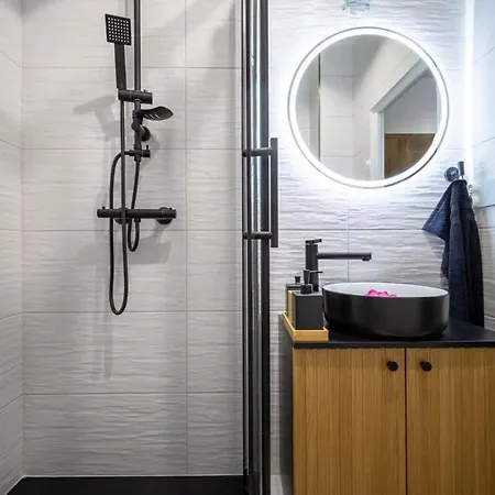 Stylish With Balcony